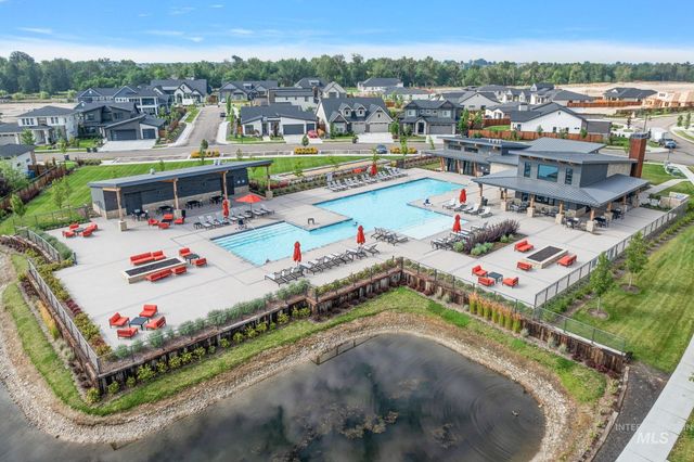 7706 W Meltwater Ln, Eagle, ID 83616