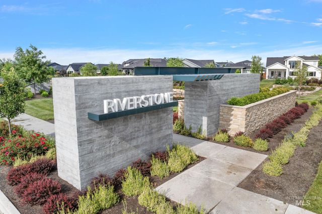 7706 W Meltwater Ln, Eagle, ID 83616