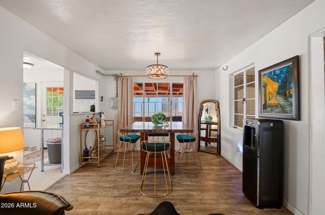 3008 N 24TH Place, Phoenix, AZ 85016