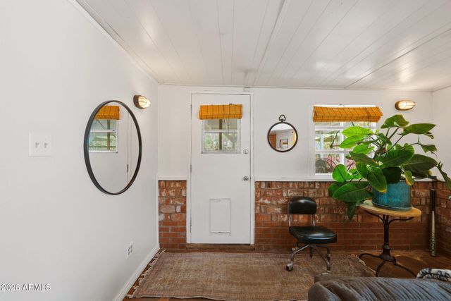 3008 N 24TH Place, Phoenix, AZ 85016