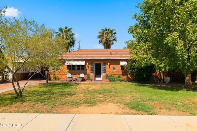 3008 N 24TH Place, Phoenix, AZ 85016