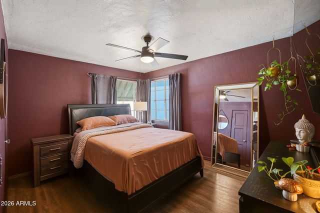 3008 N 24TH Place, Phoenix, AZ 85016