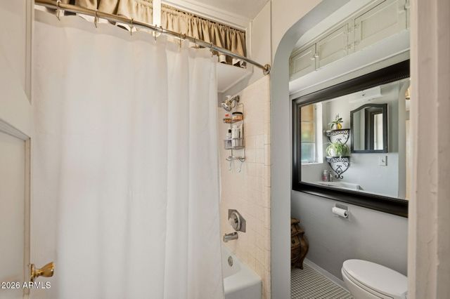 3008 N 24TH Place, Phoenix, AZ 85016