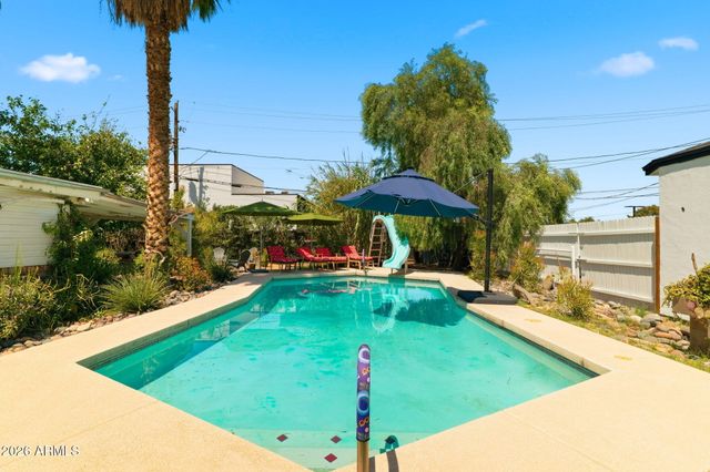 3008 N 24TH Place, Phoenix, AZ 85016