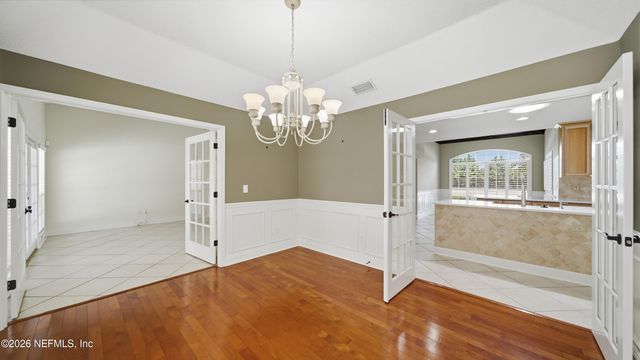 13304 OLD SAINT AUGUSTINE Road, Jacksonville, FL 32258