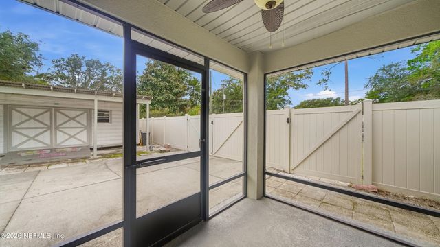 13304 OLD SAINT AUGUSTINE Road, Jacksonville, FL 32258
