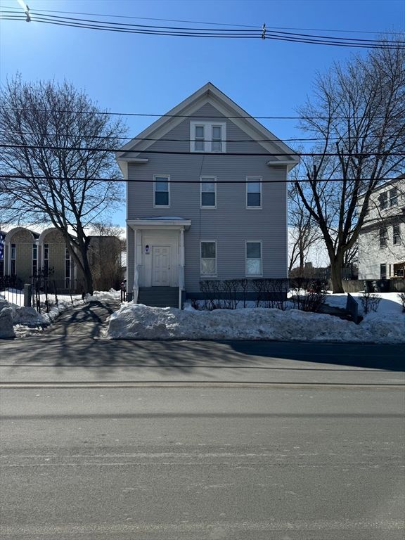166 Winter Street 2F, Haverhill, MA 01830