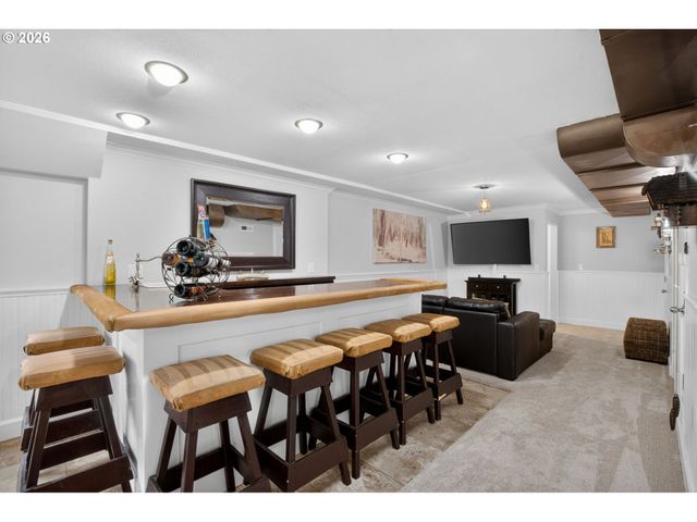 1820 KILKENNY Dr, Lake Oswego, OR 97034