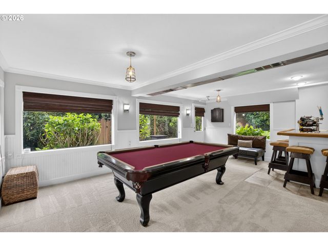 1820 KILKENNY Dr, Lake Oswego, OR 97034