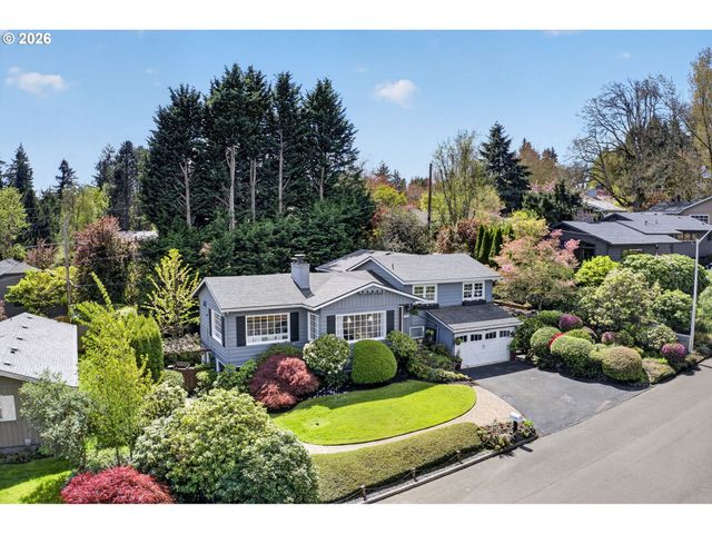 1820 KILKENNY Dr, Lake Oswego, OR 97034
