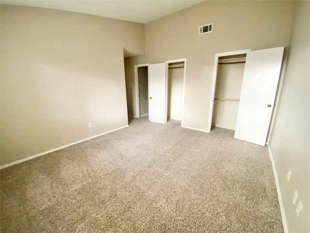 5911 Teal Ridge Drive, Arlington, TX 76017