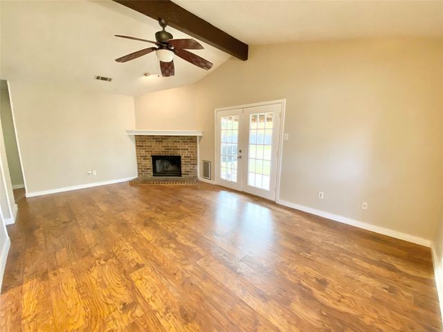 5911 Teal Ridge Drive, Arlington, TX 76017