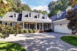 2805 Ann Johnson LN, Williamsburg, VA 23185