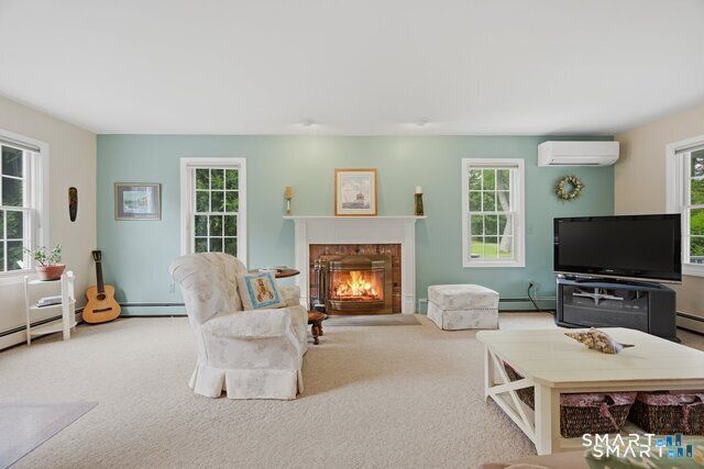 7 Goundry Drive, Waterford, CT 06385