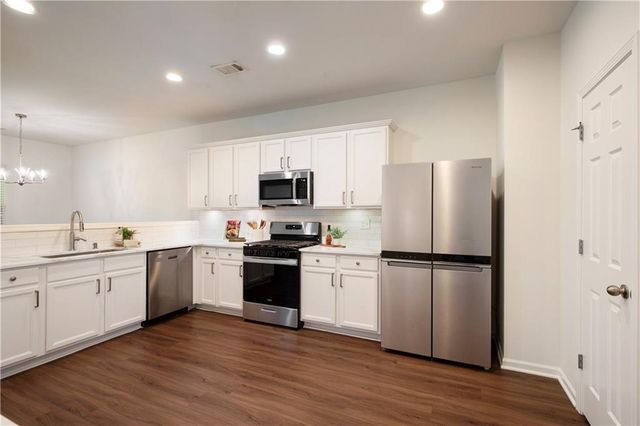 6728 Pierless Avenue, Buford, GA 30518