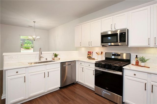 6728 Pierless Avenue, Buford, GA 30518