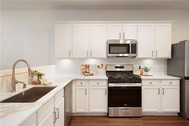 6728 Pierless Avenue, Buford, GA 30518