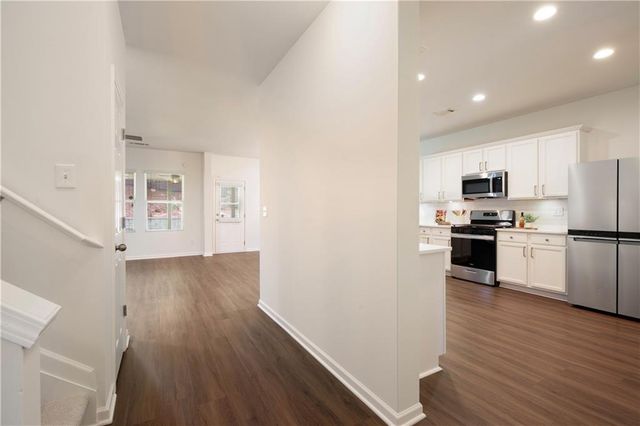 6728 Pierless Avenue, Buford, GA 30518