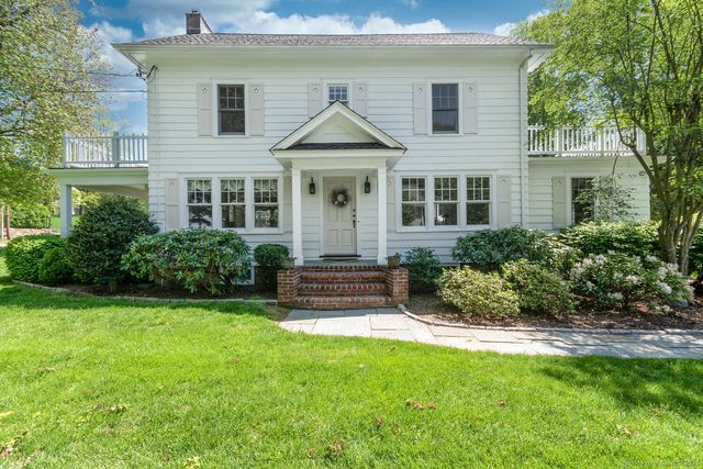 128 Five Mile River Road, Darien, CT 06820