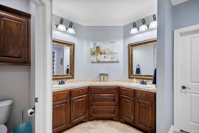 4040 Robinwood Circle, Bryant, AR 72022