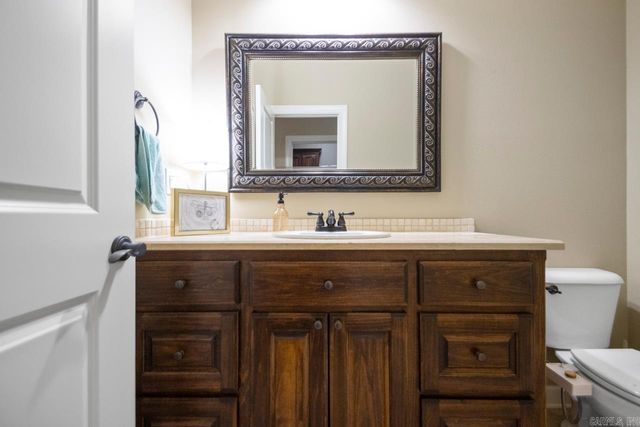 4040 Robinwood Circle, Bryant, AR 72022