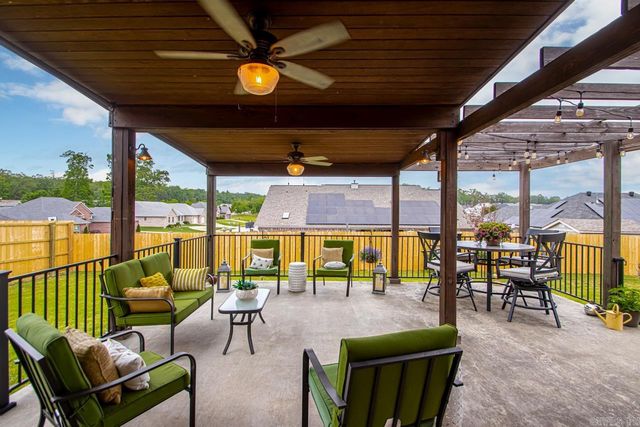 4040 Robinwood Circle, Bryant, AR 72022