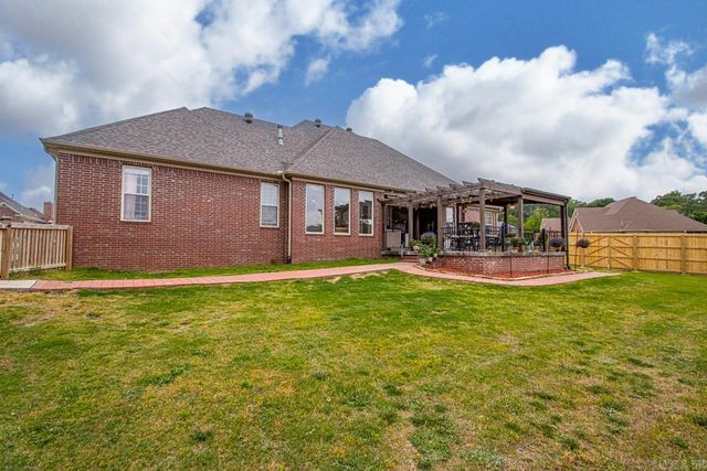 4040 Robinwood Circle, Bryant, AR 72022
