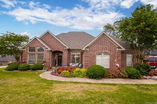 4040 Robinwood Circle, Bryant, AR 72022