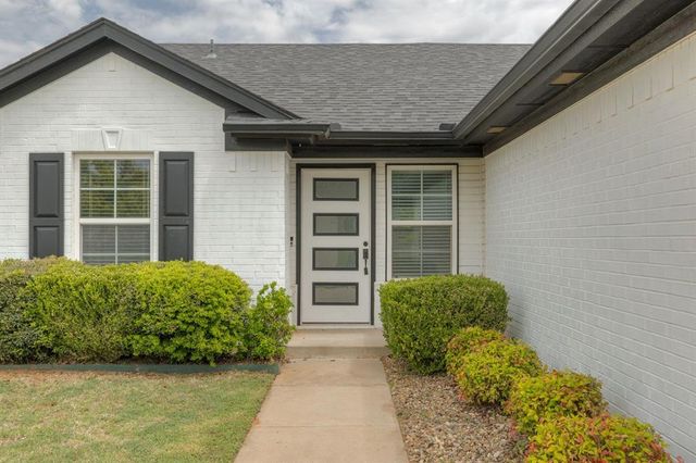 12009 NW 136th Terrace, Piedmont, OK 73078