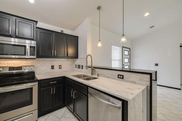 12009 NW 136th Terrace, Piedmont, OK 73078