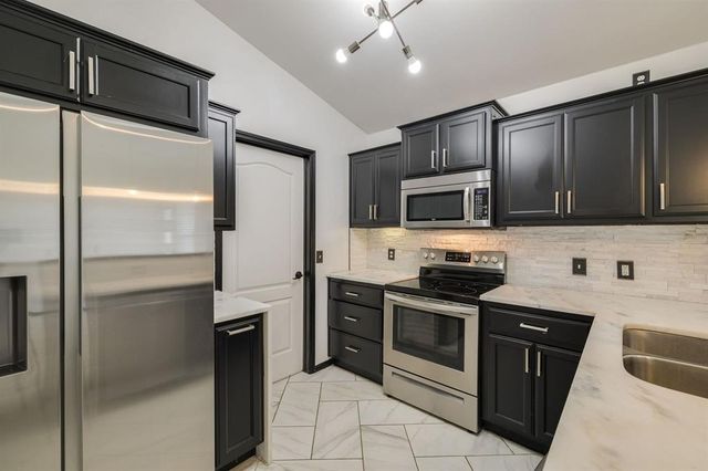 12009 NW 136th Terrace, Piedmont, OK 73078