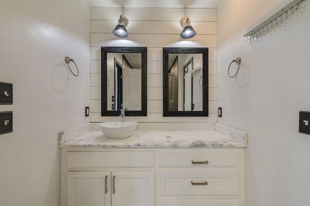 12009 NW 136th Terrace, Piedmont, OK 73078
