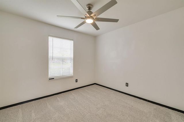 12009 NW 136th Terrace, Piedmont, OK 73078