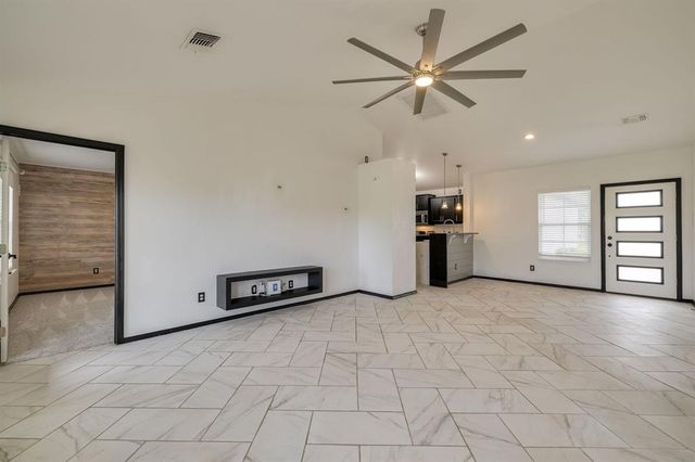 12009 NW 136th Terrace, Piedmont, OK 73078