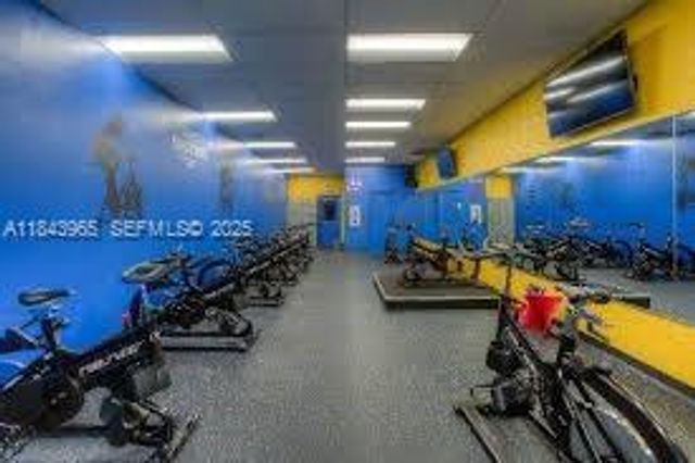 16051 Blatt Boulevard 106, Weston, FL 33326