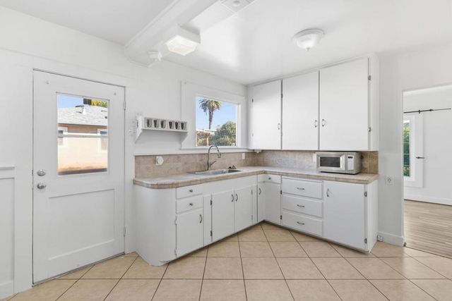 53 E 39th Avenue, San Mateo, CA 94403