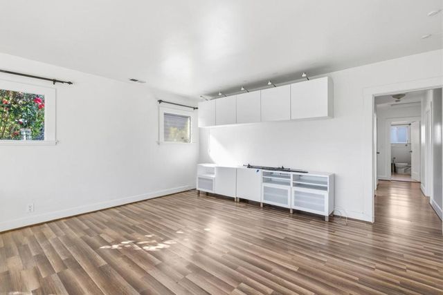 53 E 39th Avenue, San Mateo, CA 94403