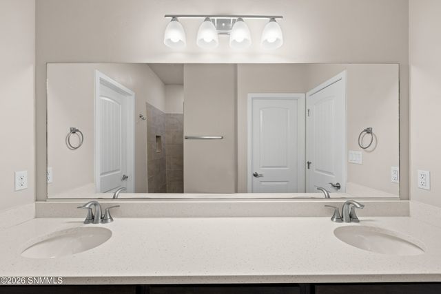 2840 Aragon Avenue, Las Cruces, NM 88007
