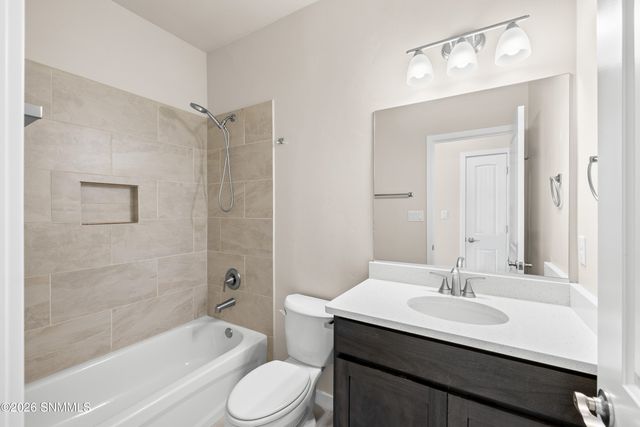 2840 Aragon Avenue, Las Cruces, NM 88007