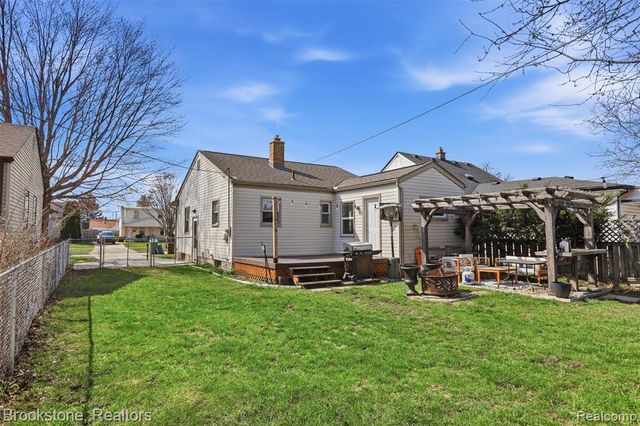 14717 Poplar Street, Southgate, MI 48195