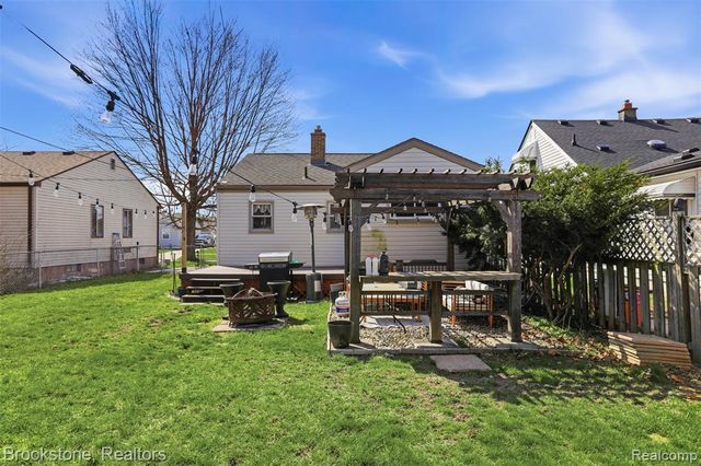 14717 Poplar Street, Southgate, MI 48195