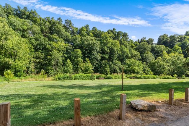 103 Front Ridge Circle, Clarksville, TN 37040