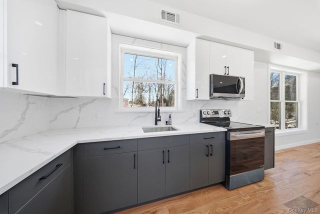 6 Maple Avenue, Hurleyville, NY 12747