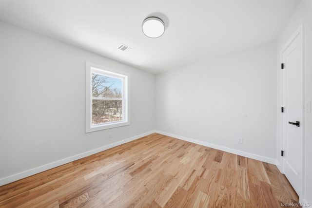 6 Maple Avenue, Hurleyville, NY 12747