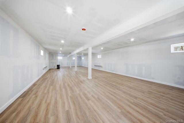 6 Maple Avenue, Hurleyville, NY 12747