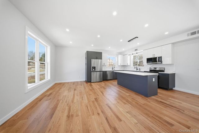 6 Maple Avenue, Hurleyville, NY 12747