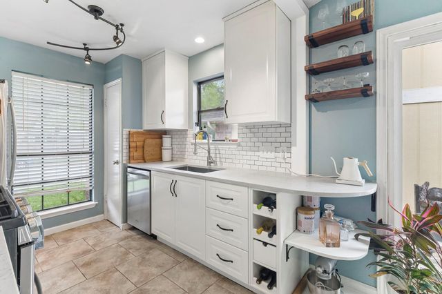 13005 Widge DR, Austin, TX 78727