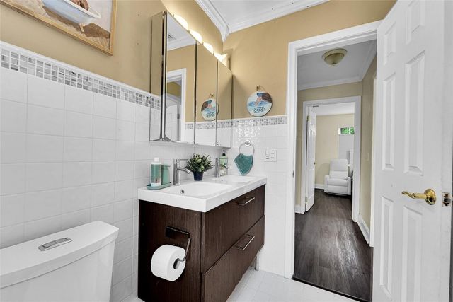 9846 NW 26th Place, Sunrise, FL 33322