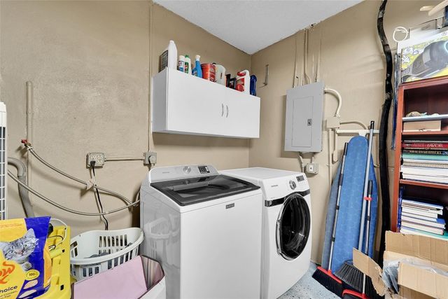 9846 NW 26th Place, Sunrise, FL 33322