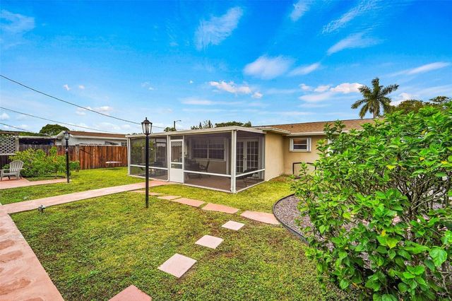 9846 NW 26th Place, Sunrise, FL 33322